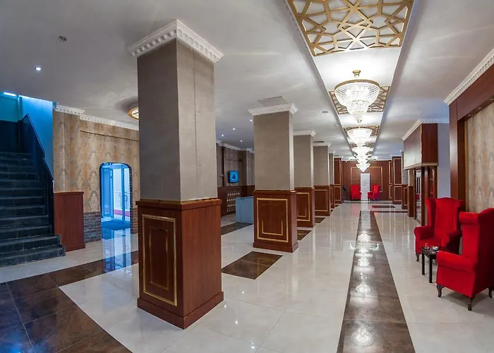 Sahi̇b Ata Termal فندق 4*